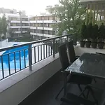 Deluxe